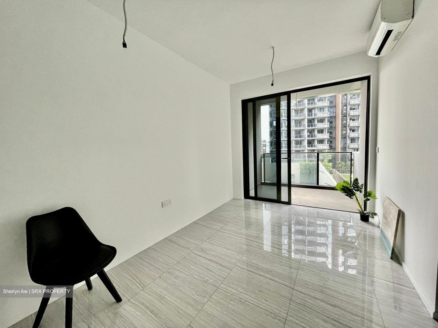 Sims Avenue (D14), Condominium #376672261
